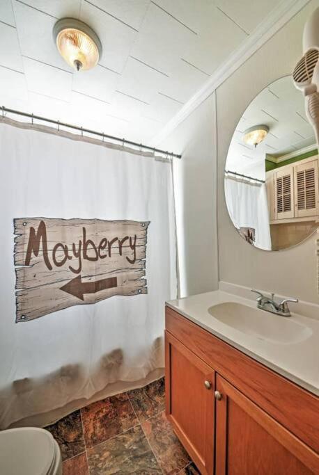 Mayberry Haven เมานท์แอรี ภายนอก รูปภาพ