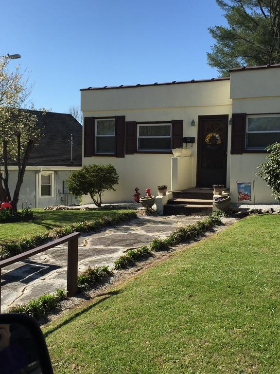 Mayberry Haven เมานท์แอรี ภายนอก รูปภาพ